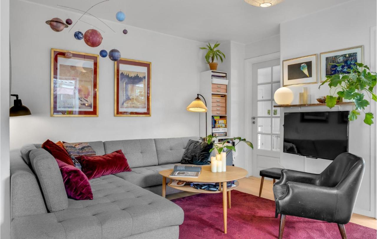 Gorgeous In S With Kitchen Ferienhaus *